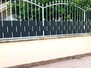 Frangivista e Frangivento Surveil grigio finestra RAL 7040-2340