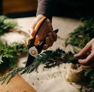 Forbice da giardino Bypass Fiskars L P 341-2400