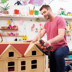 Levigatrice Palmare a batteria 18v litio Black & Decker Cds 18-2137