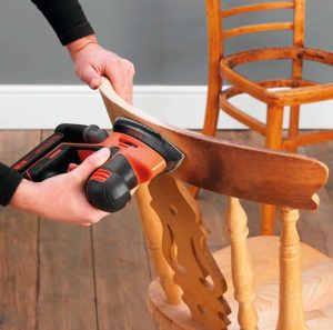 Levigatrice Palmare a batteria 18v litio Black & Decker Cds 18-2138