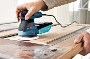 Levigatrice rotorbitale Bosch Gex 125-1AE-2125