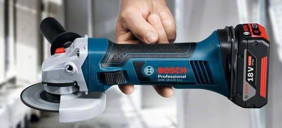 Smerigliatrice angolare Bosch a batteria GWS 18V-7-2077