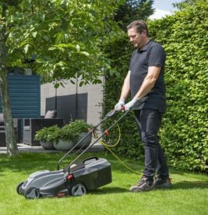 Tosaerba elettrico 1000w 320mm Power Plus-3641