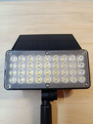 Faretto led solare Square con picchetto 5W 400Lm-3907