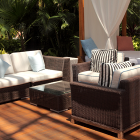 MOBILI E CONTENITORI DA ESTERNO